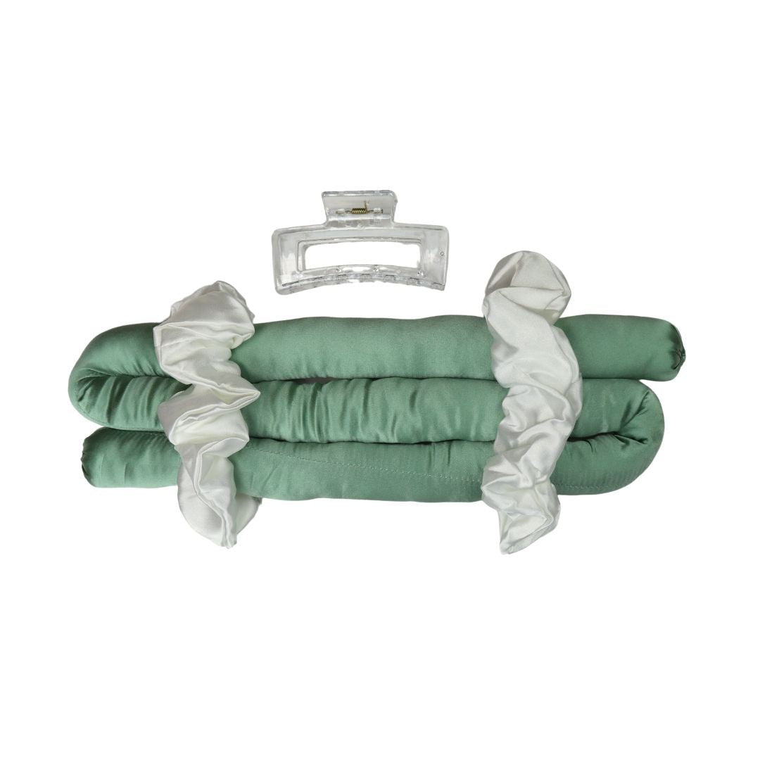 Thick barrel heatless hair curler 
